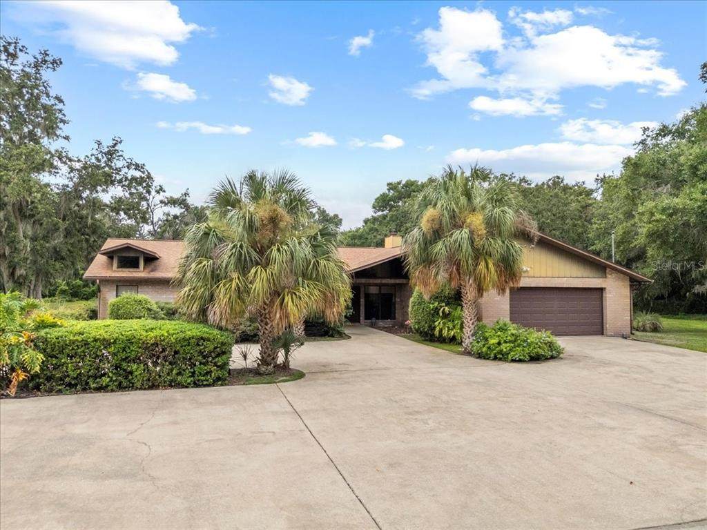 309 Hidden Lake Drive - Photo 1