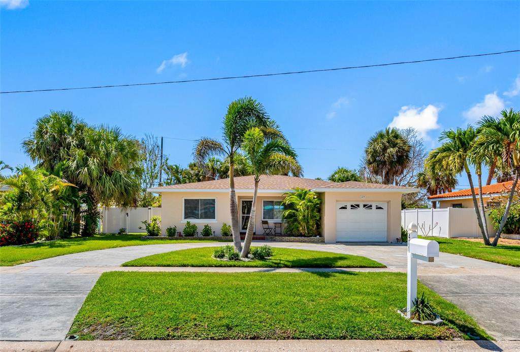 429 87TH Avenue - Photo 1