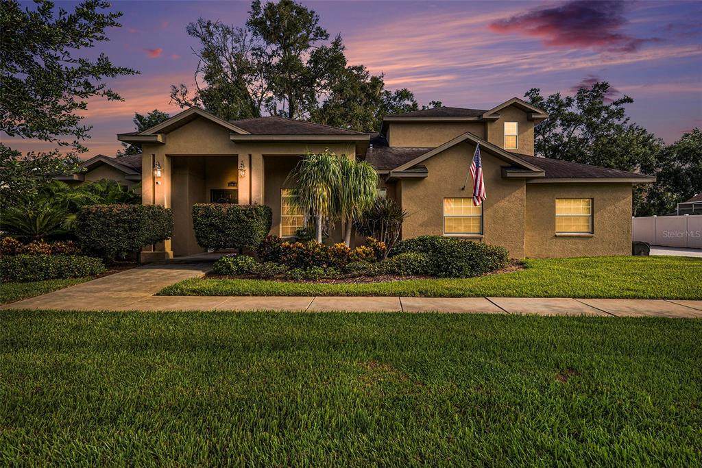 32449 Laurel Court - Photo 1