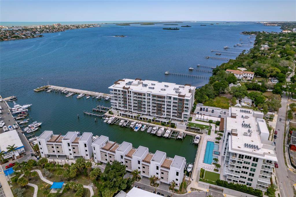 920 Osceola Avenue - Photo 1