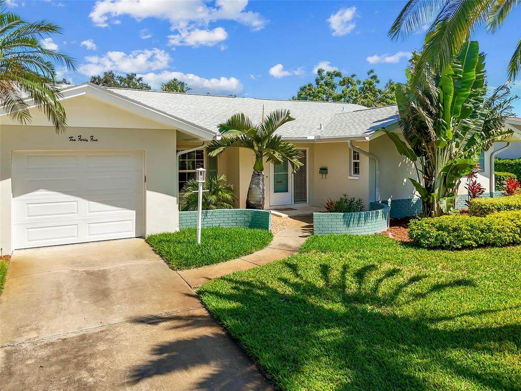 1045 44TH Avenue - Photo 1