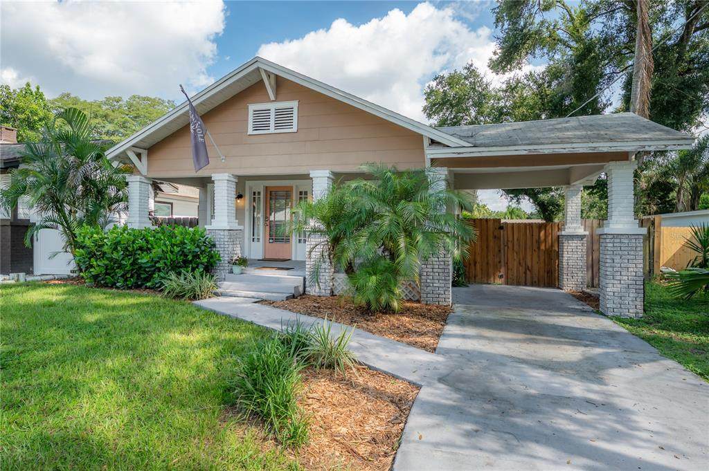 207 Hiawatha Street - Photo 1