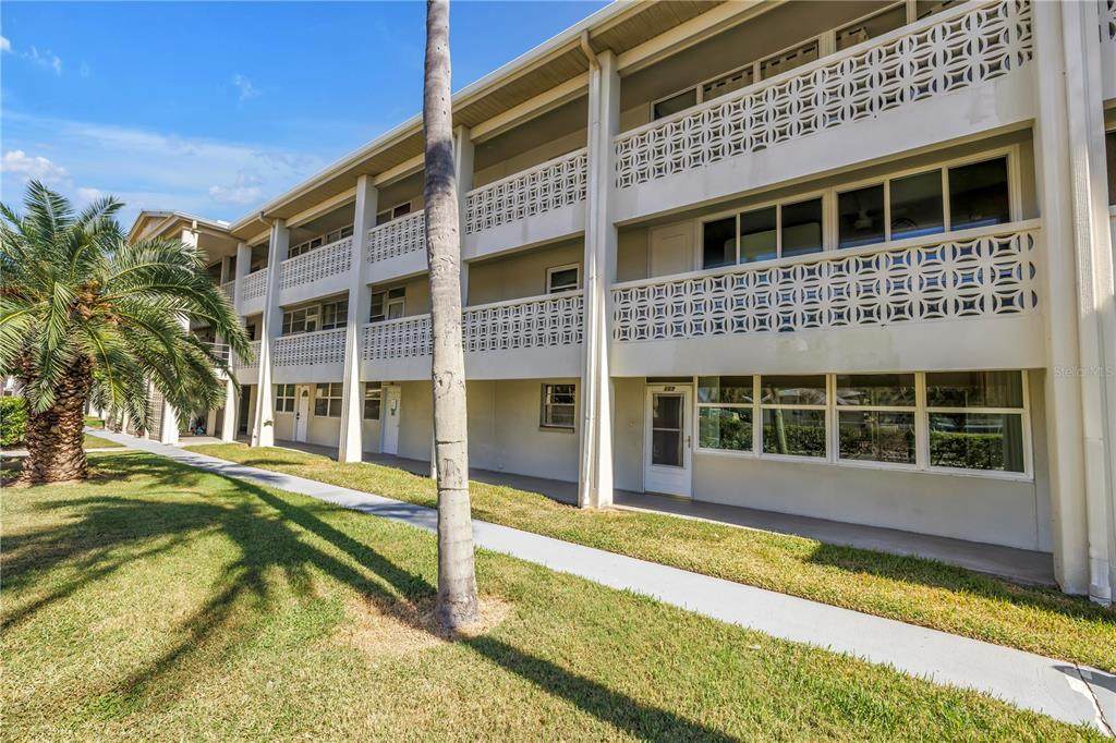 4455 Duhme Road - Photo 1