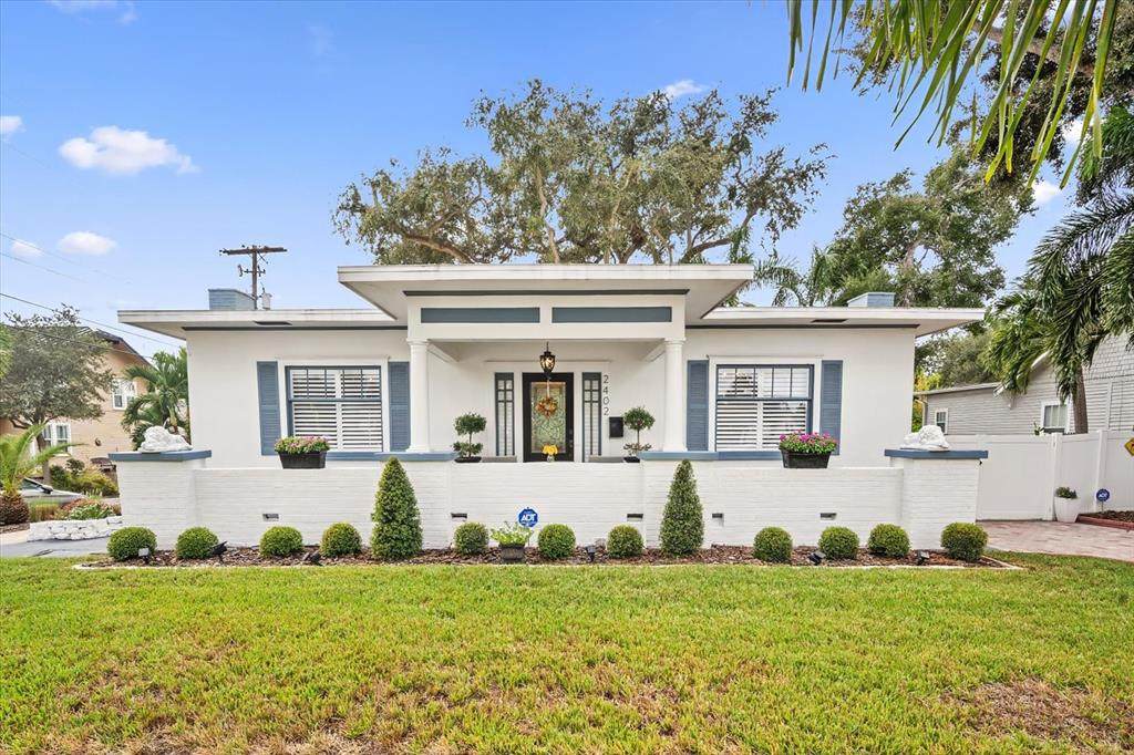 2402 Ridgewood Avenue - Photo 1