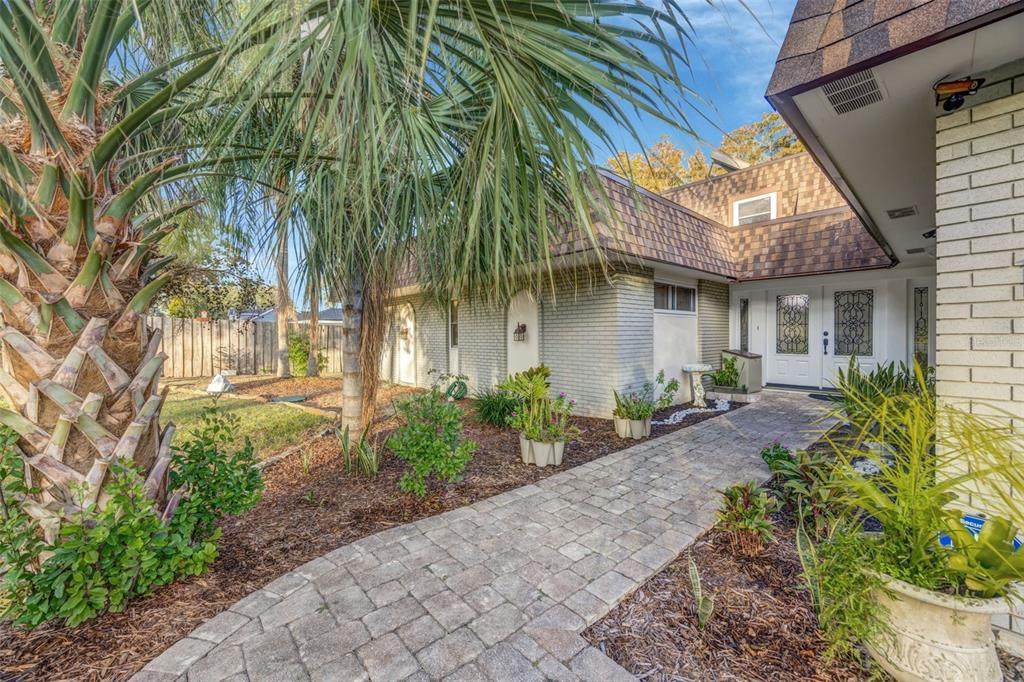 18405 Tomlinson Drive - Photo 1