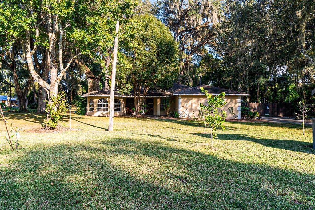 829 County Road 539 - Photo 1