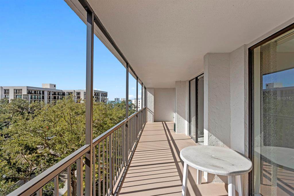 220 Belleview Boulevard - Photo 1