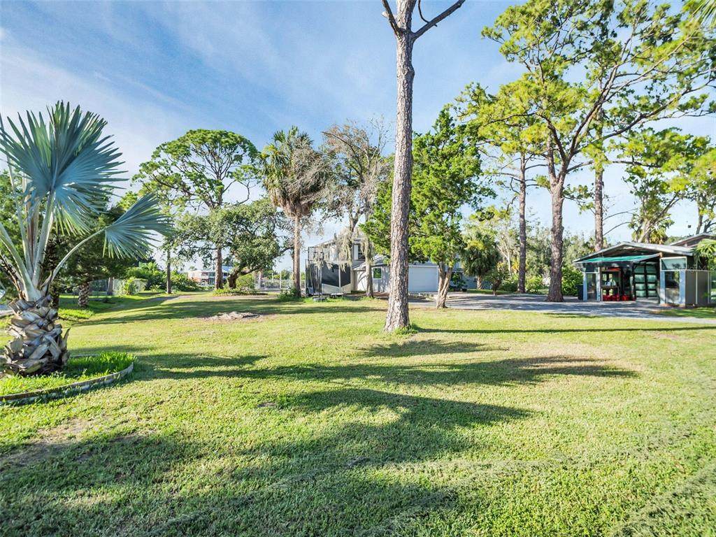 4915 South Road - Photo 1