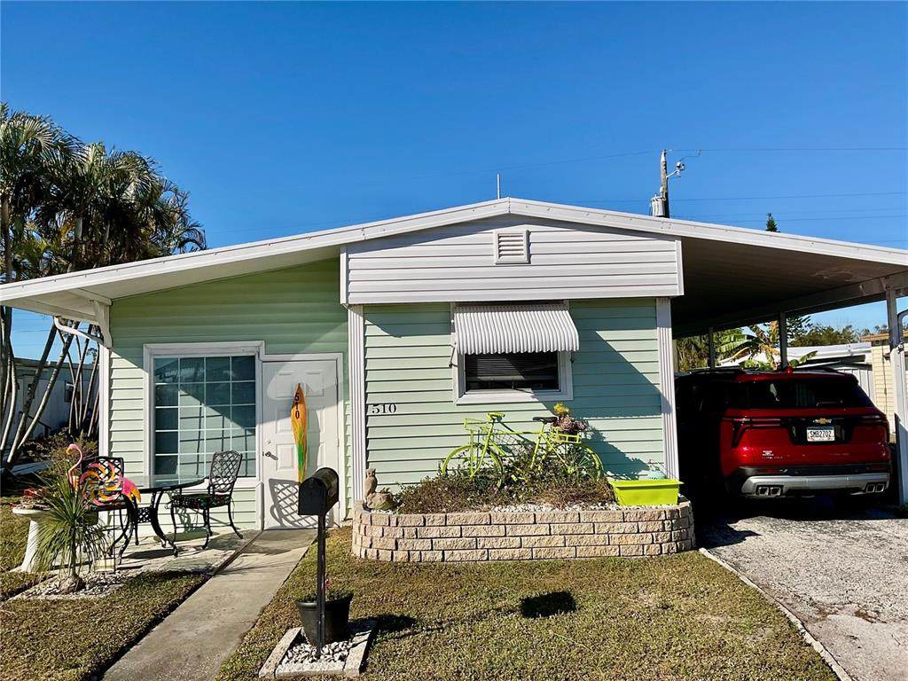 6580 Seminole Boulevard - Photo 1
