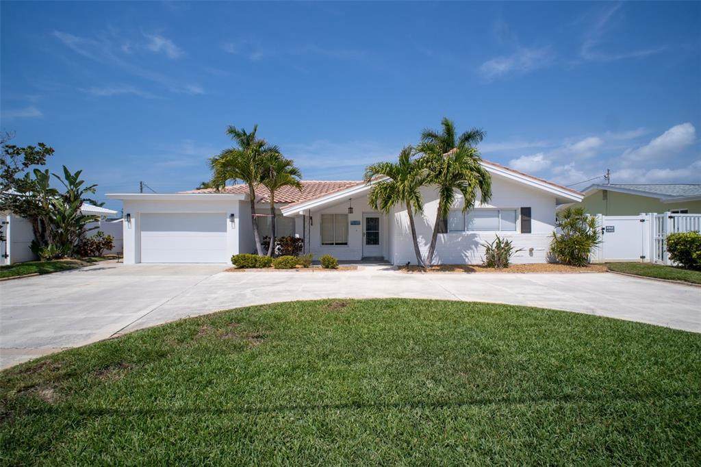 2220 Vina Del Mar Boulevard - Photo 1