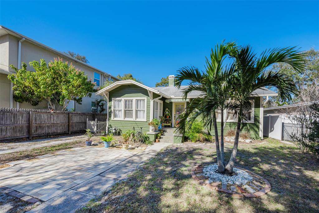 3411 Bay Avenue - Photo 1