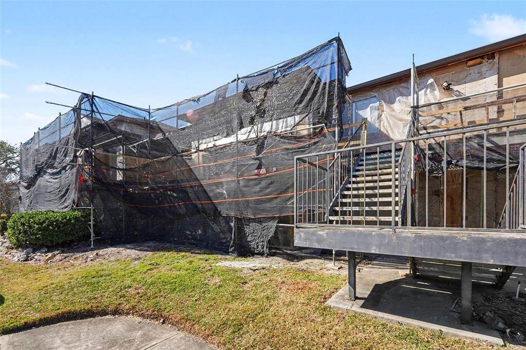 10265 Gandy Boulevard - Photo 1