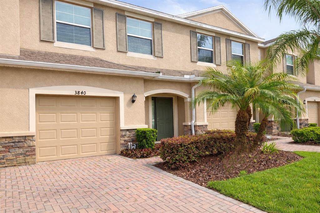 3840 Silverlake Way - Photo 1