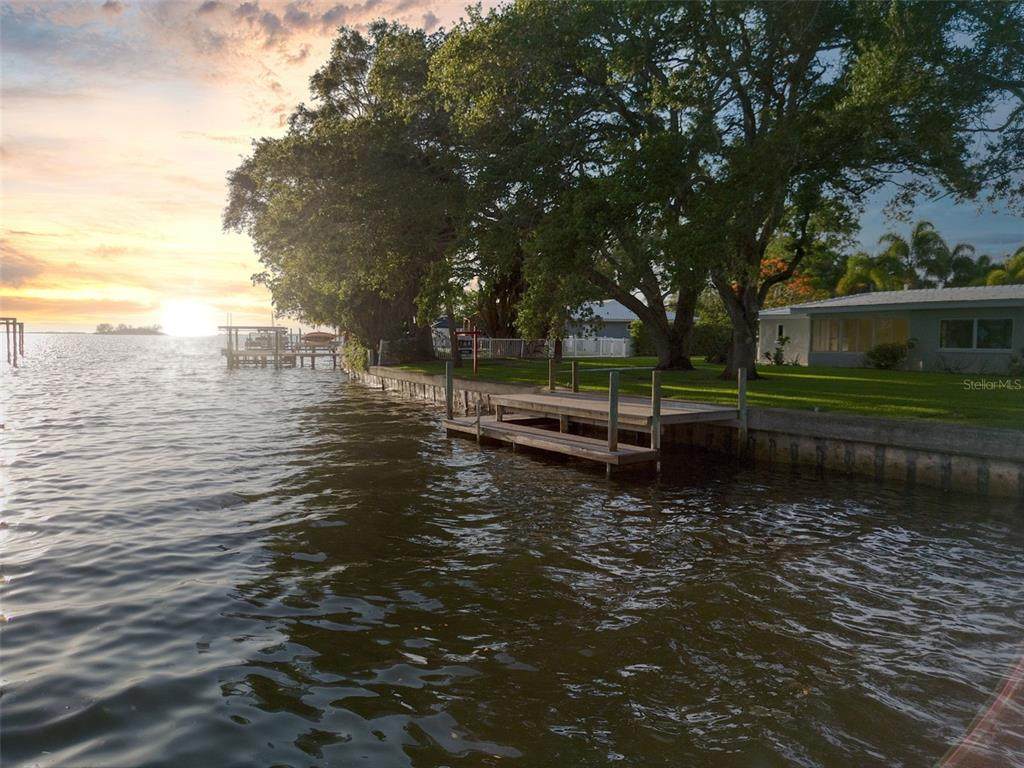 5 Shore Drive - Photo 1