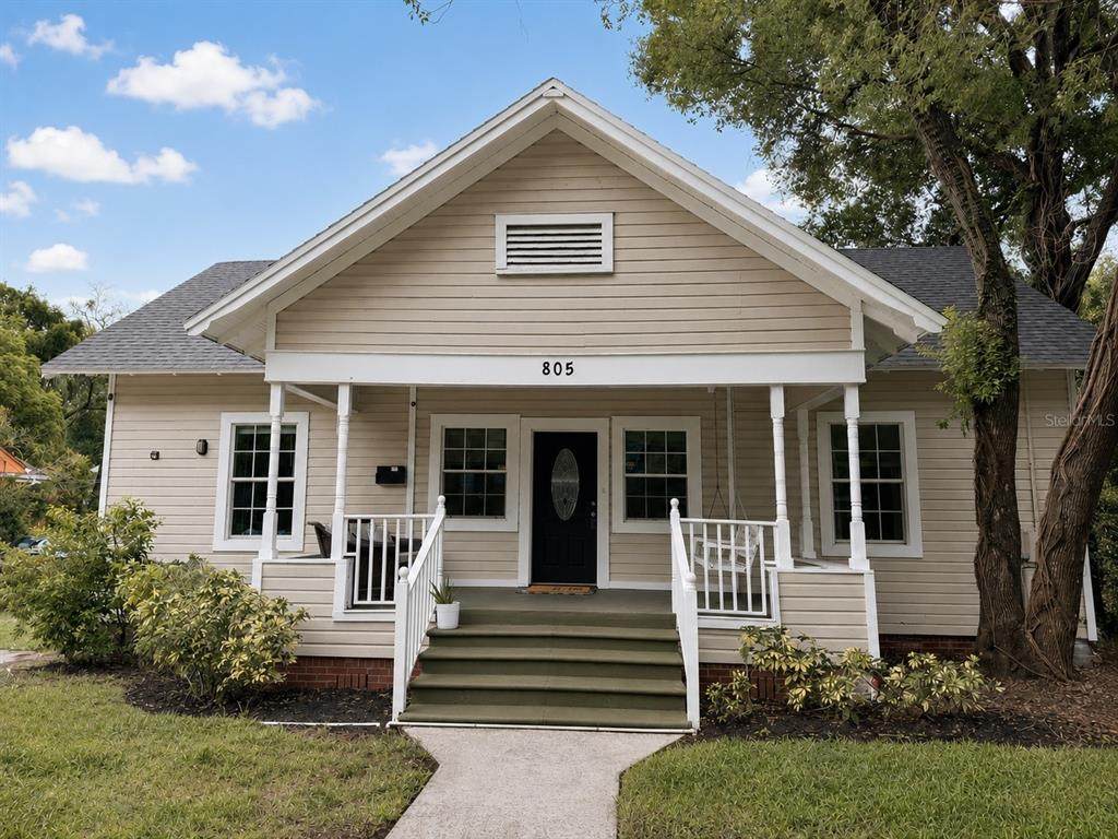 805 Chelsea Street - Photo 1