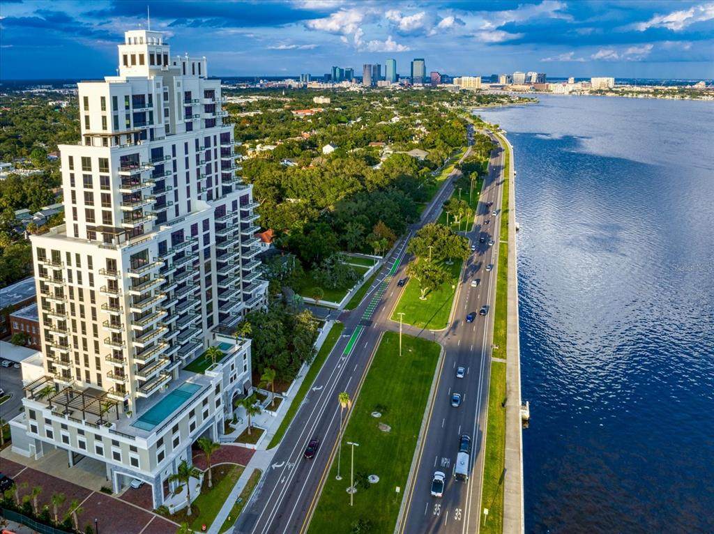 2103 Bayshore Boulevard - Photo 1