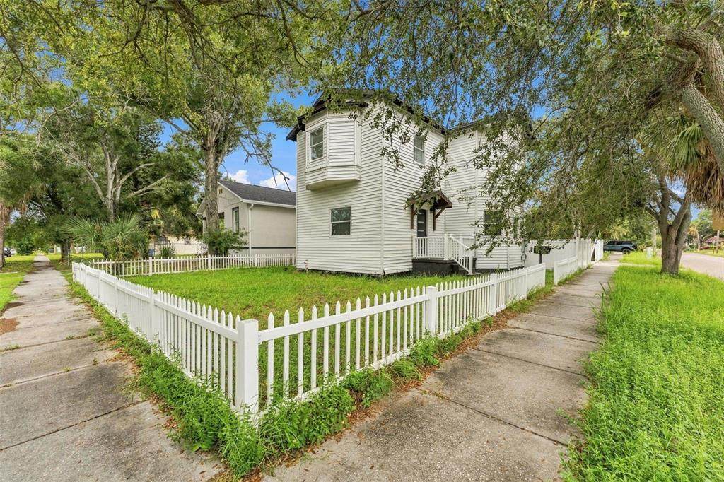 680 25TH Avenue - Photo 1