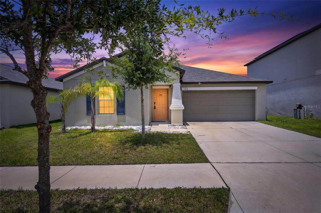 11216 Kelly Green Avenue - Photo 1