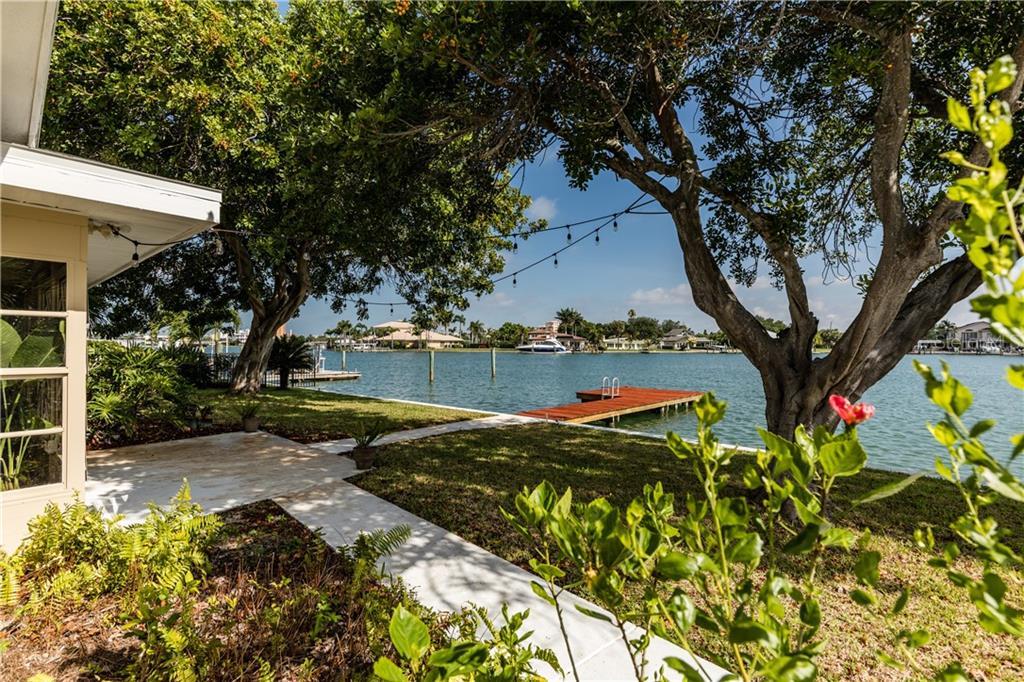10228 Tarpon Drive - Photo 1