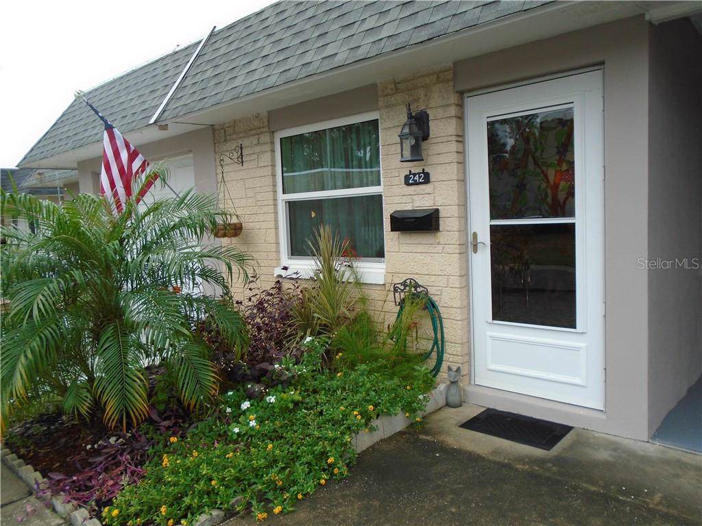 242 Skyloch Drive - Photo 1