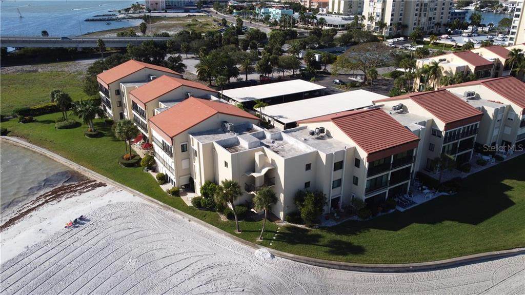 825 Gulfview Boulevard - Photo 1