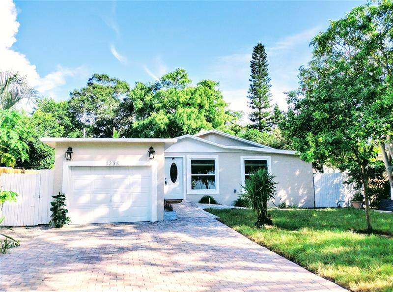 1235 32ND Street - Photo 1