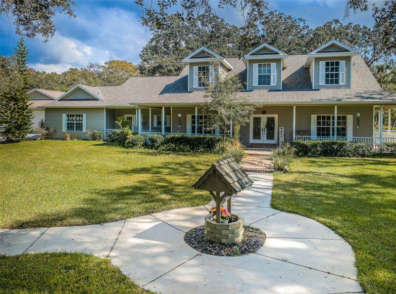 10836 Thoroughbred Lane - Photo 1