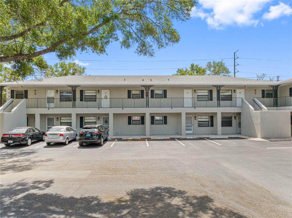 101 Lake Avenue - Photo 1