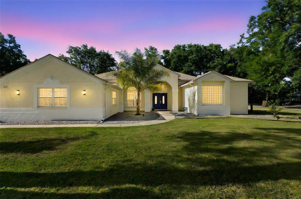 1523 Red Plum Hollow - Photo 1