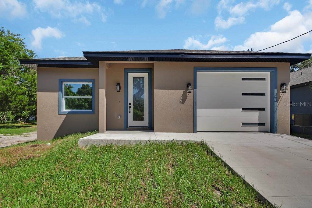 558 Wallace Street - Photo 1
