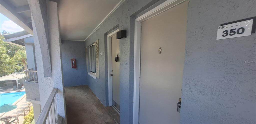 136 Blue Pointe Way - Photo 1