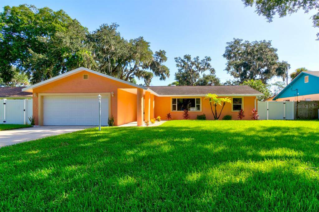 1013 Indian Oaks - Photo 1