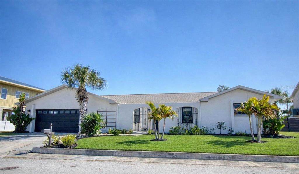 13804 Plumosa Avenue - Photo 1