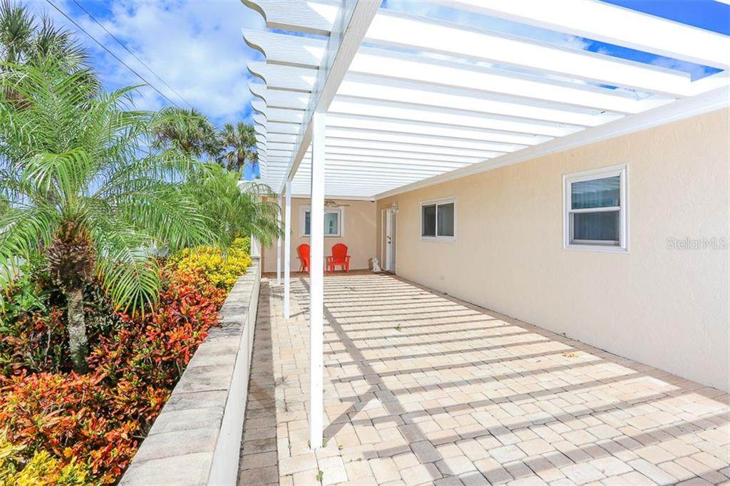 501 Yawl Lane - Photo 1