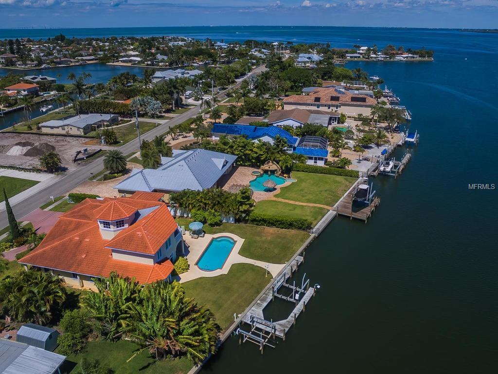529 Key Royale Drive - Photo 1