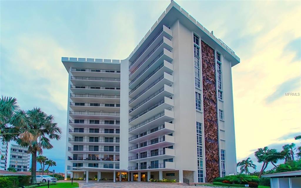 1 Benjamin Franklin Drive - Photo 1
