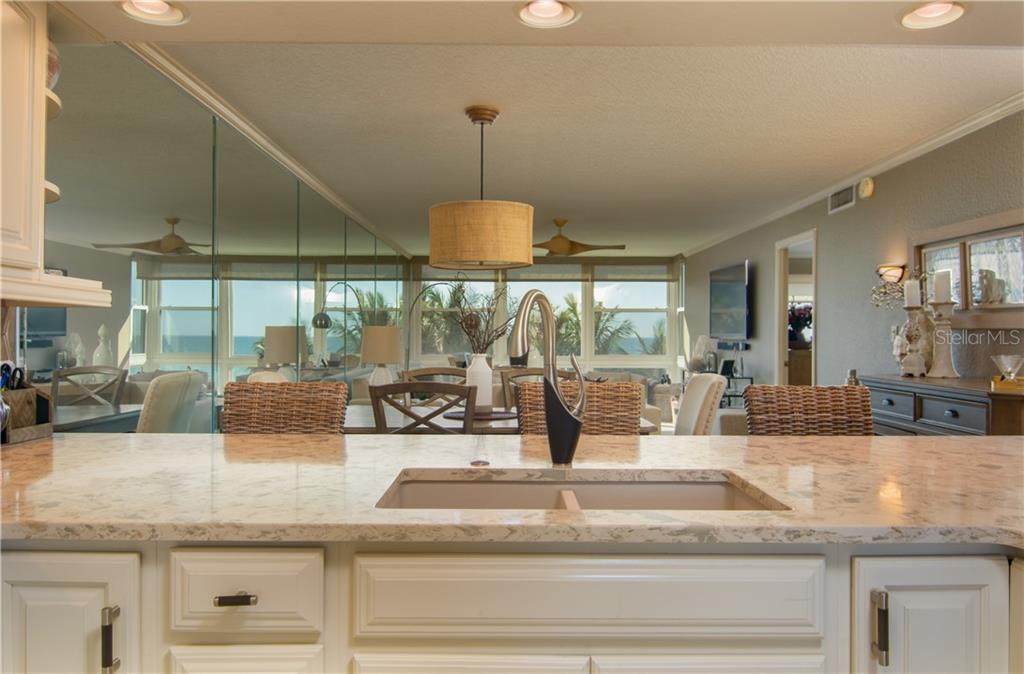 5200 Gulf Drive - Photo 1