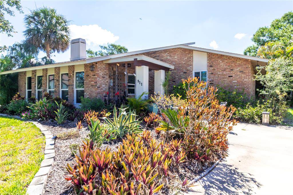 911 Cimarron Circle - Photo 1