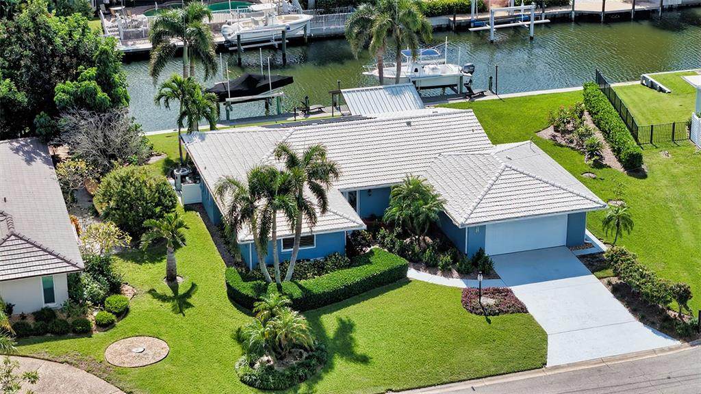 5569 Contento Drive - Photo 1