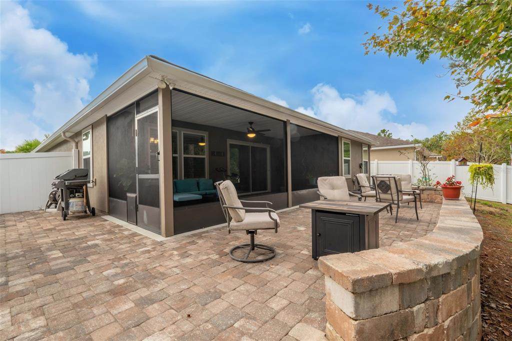 324 Palace Drive - Photo 1
