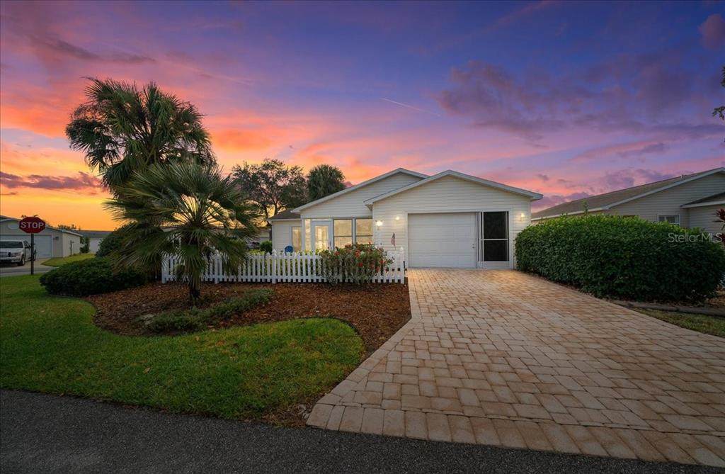 2584 Acosta Court - Photo 1