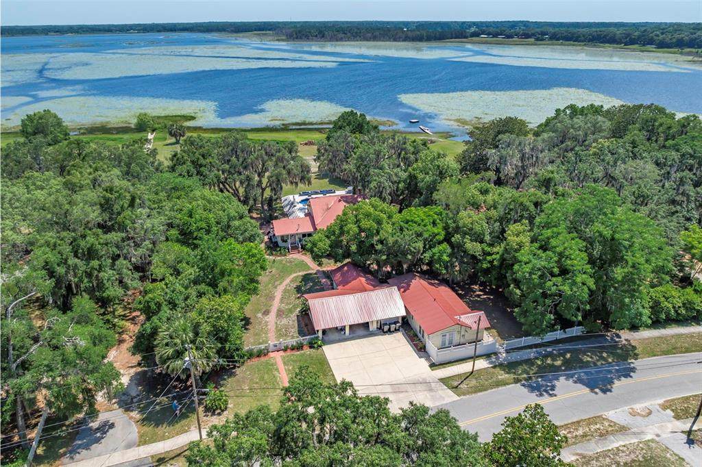 561 Lakeview Drive - Photo 1