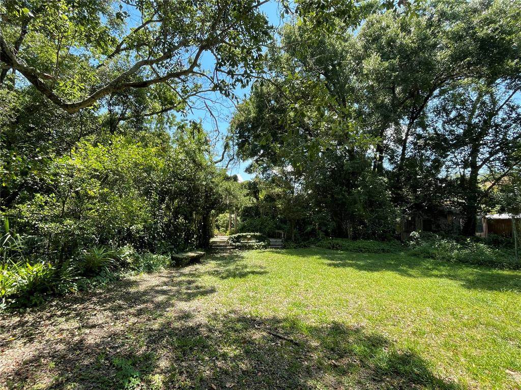 430 Minnehaha Trail - Photo 1