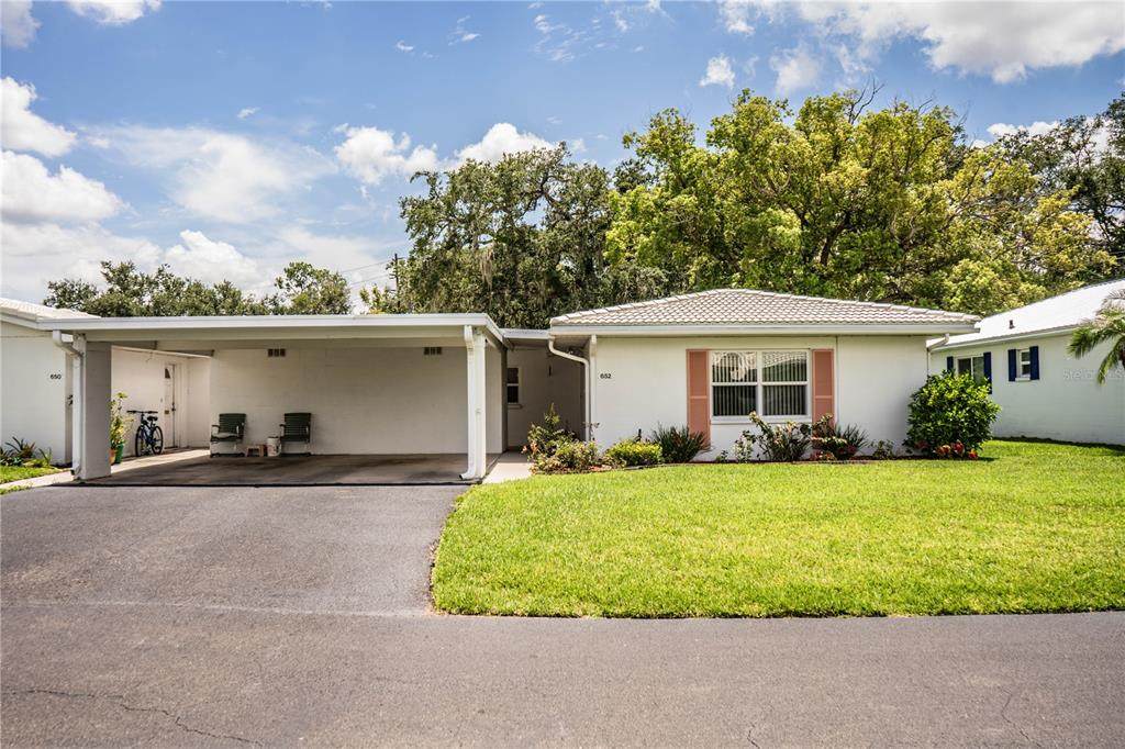 652 Cottage Lane - Photo 1