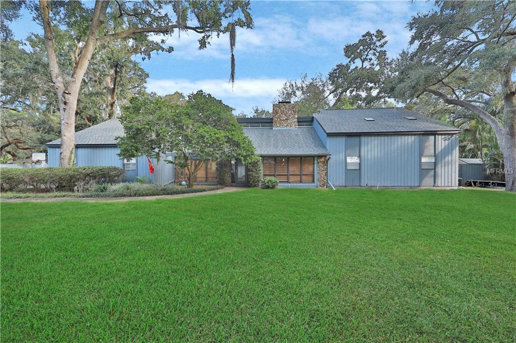 2421 Hoffner Avenue - Photo 1