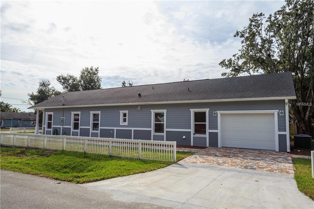 5226 Dexter Street - Photo 1