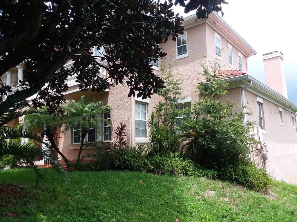 7115 Horizon Circle - Photo 1