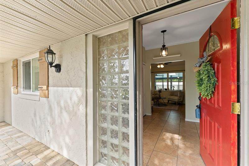 612 Mayfair Drive - Photo 1