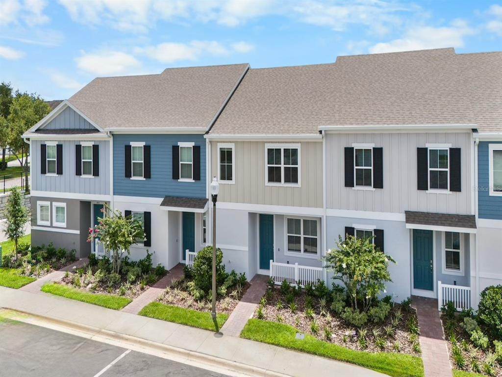 1440 Silver Lining Way - Photo 1