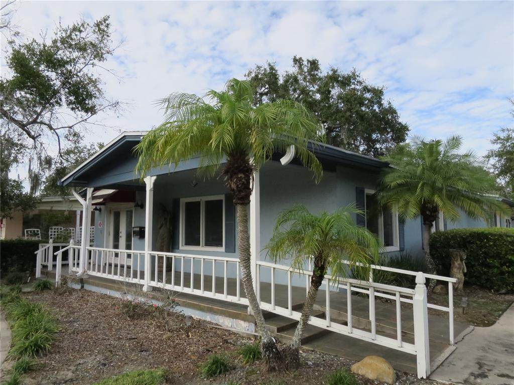 1977 Dundee Drive - Photo 1